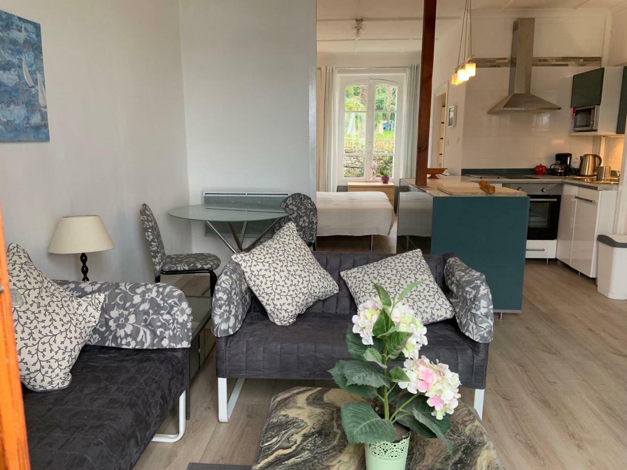 St Guenole' Studio Apartment Landévennec Exteriör bild
